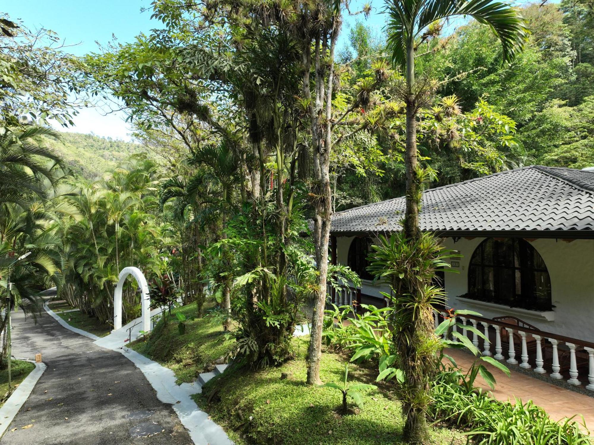 Rio Perlas Thermal Resort & Spa Cartago Ngoại thất bức ảnh